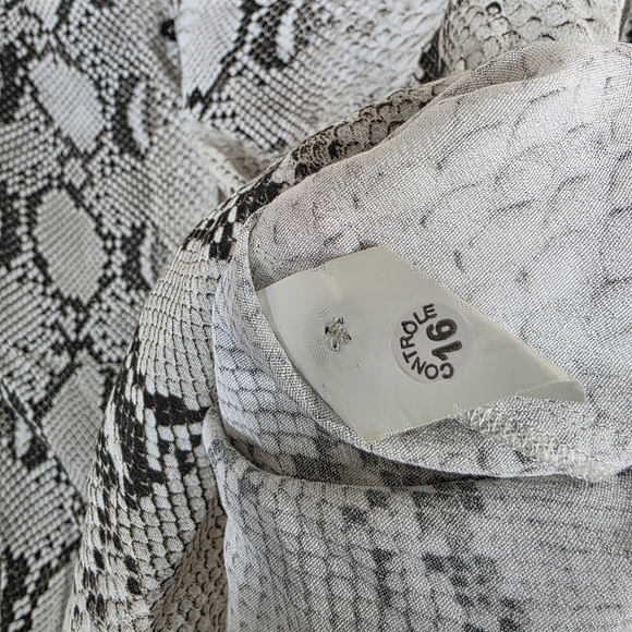 Zara Snake Print Flare Pants and buttond down shirt coordinates/blouse &Pants - Picture 13 of 15